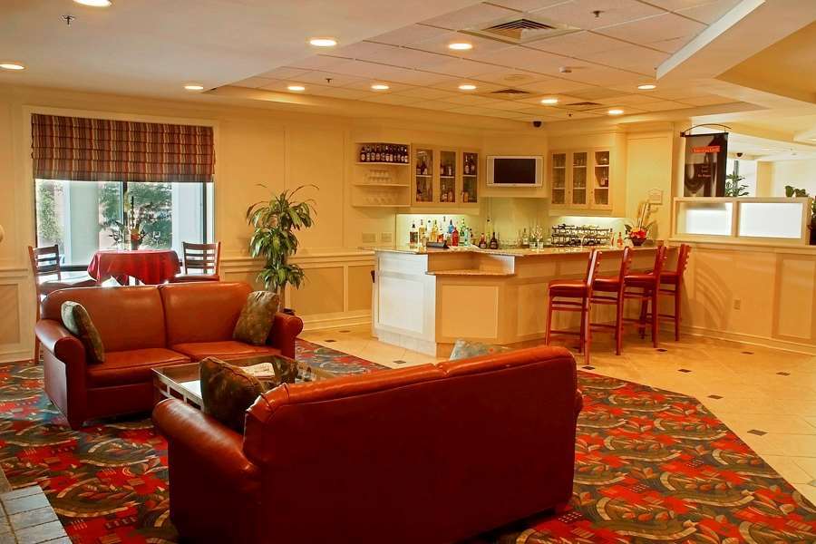 Hilton Garden Inn Boston Уолтем Интерьер фото