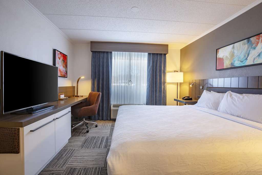 Hilton Garden Inn Boston Уолтем Номер фото