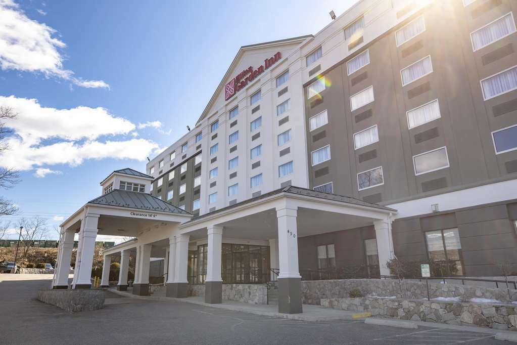 Hilton Garden Inn Boston Уолтем Экстерьер фото